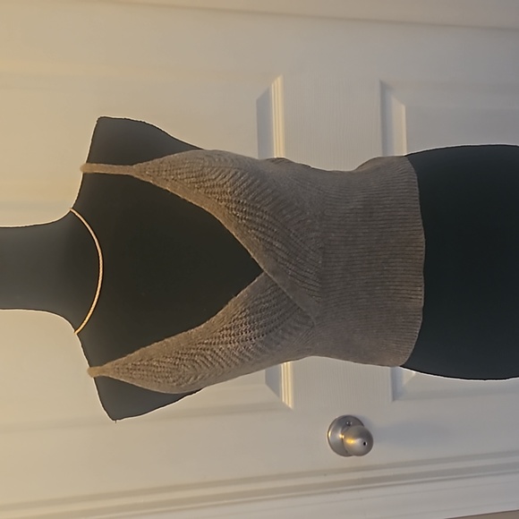 Knitted top - Picture 1 of 11